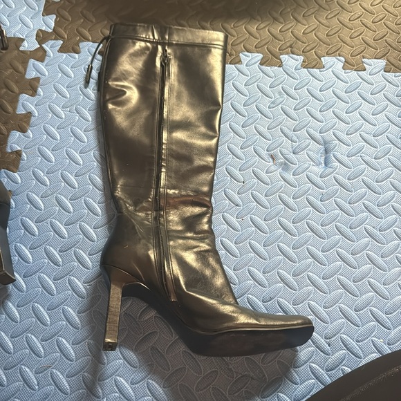 BCBG black boots - Picture 4 of 8